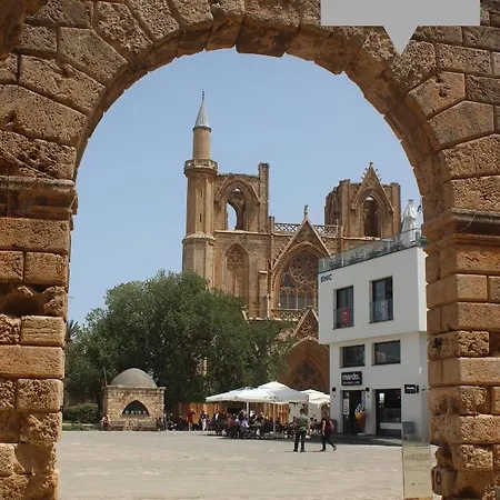 Lavender Homes, Walled