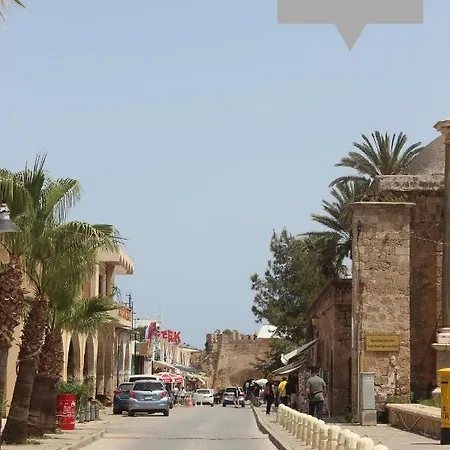 Apartment Lavender Homes, Walled