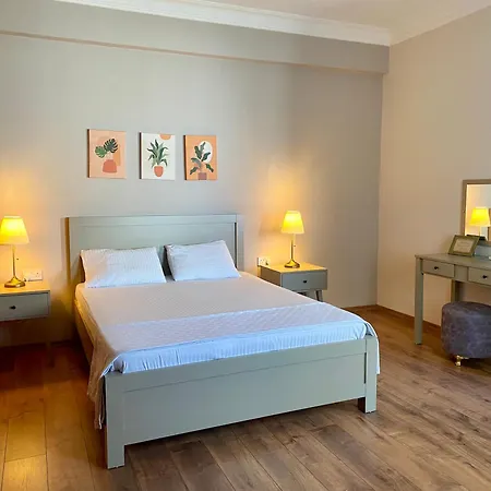 Lavender Homes, Walled *