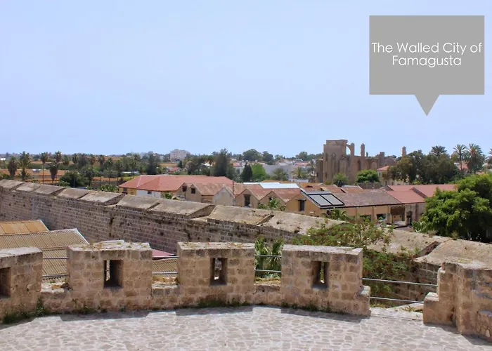 Lavender Homes, Walled