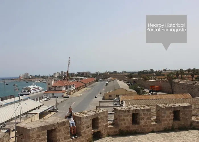 Lavender Homes, Walled Διαμέρισμα *