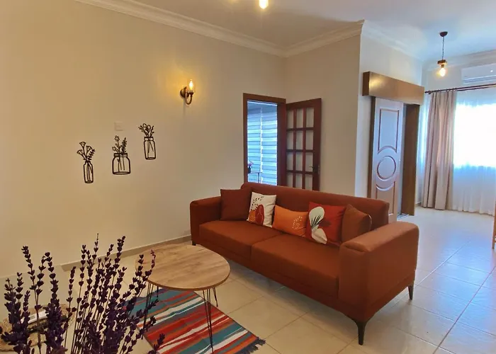 Lavender Homes, Walled Διαμέρισμα *